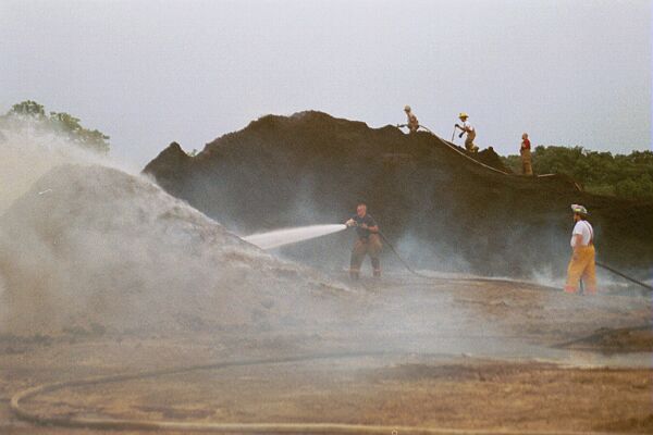 mulchpilefireroxburyrd1.jpg
